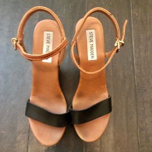 Steve Madden Woden wedges